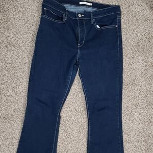 Womans levi jeans